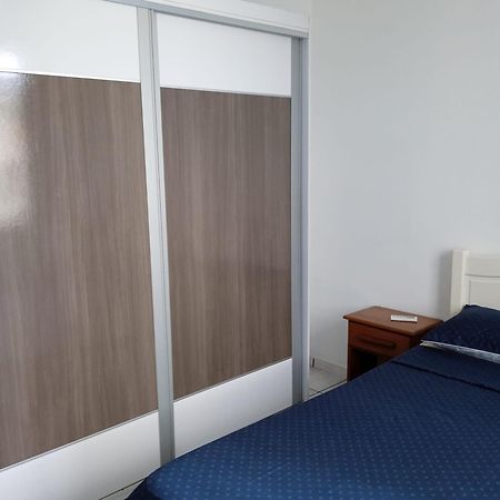 Residencial Larissa Elena Apartment Florianopolis Bagian luar foto