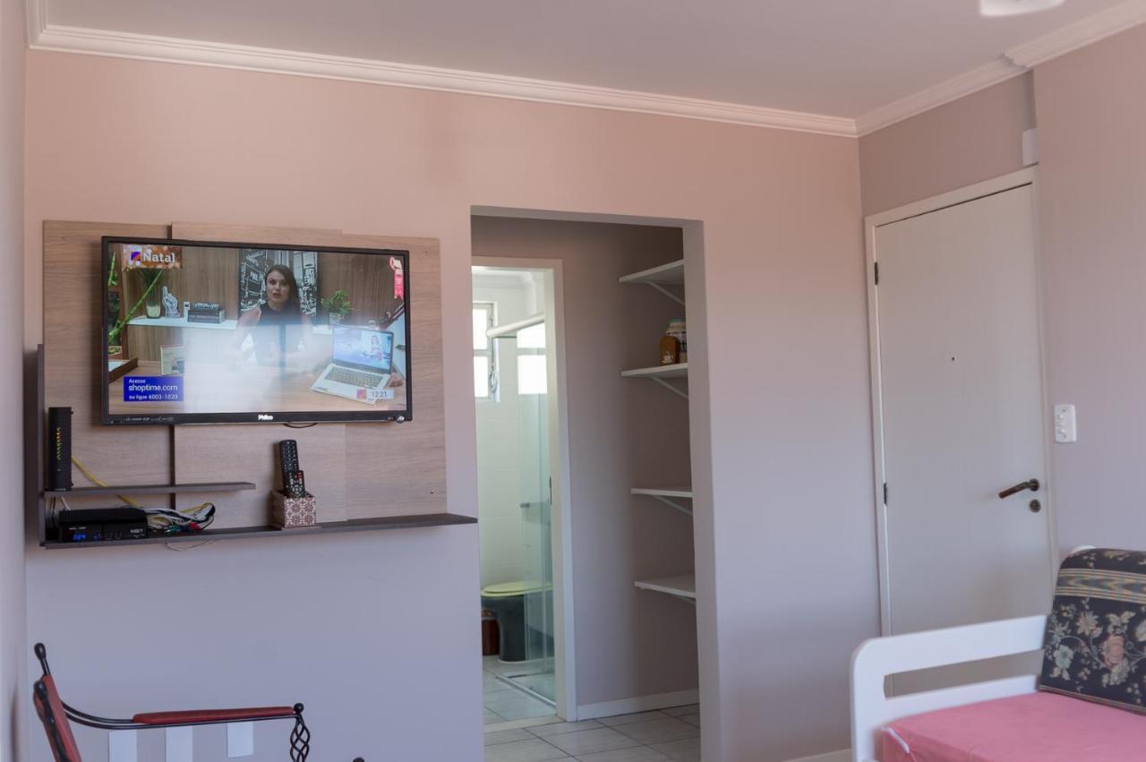 Residencial Larissa Elena Apartment Florianopolis Bagian luar foto